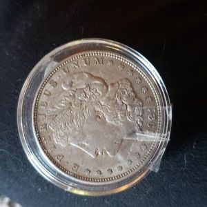 1921 Morgan silver dollar